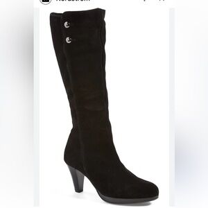 la CANADIENNE Mazy waterproof suede heeled boot with side zip and gore